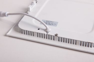 高い発電 9 ワット LED のフラット パネルの天井灯 400LM Epistar、SMD2835