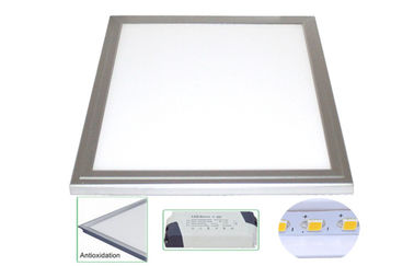超薄い 18W は LED の天井灯/正方形 LED の照明灯 300mm x 300mm を引込めました
