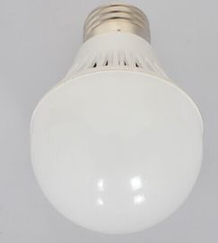 15W E27 1450LM Epistar LED の地球の球根の長い寿命