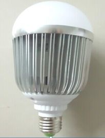 レストランのための白い 1200lm 4000K/6000K SMD5730 LED の地球の球根 15Watt を冷却して下さい