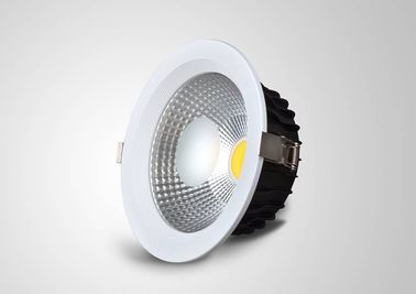 引込められたダイカストで形造る 25Watt LED Downlights の RA は 80 IP45 スタジオのための白い Dimmable を暖めます