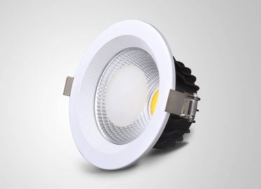 引込められたダイカストで形造る 25Watt LED Downlights の RA は 80 IP45 スタジオのための白い Dimmable を暖めます