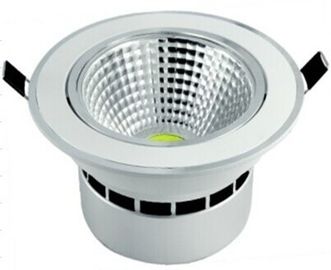 穂軸 30W 2700lm の RA は 80 3000K LED ビーム角 120 度のの Downlights を引込めました