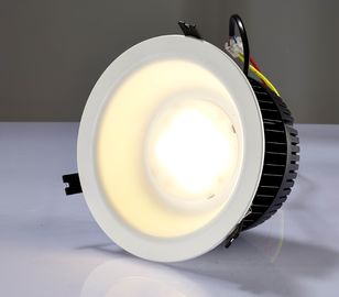 取付けられた表面は Downlights 5W 8W 15W 30W AC96-265V を 3 インチの LED によって引込められた Downlight の暖かい白導きました