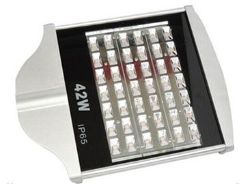 56 W 5500lm 4000K/6000K 高速道路のための屋外 LED の街灯の据え付け品