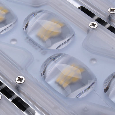 50Watt IP65 5000K の穂軸屋外 LED の街灯省エネ 50-60Hz