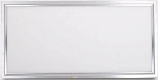 5000K DC24V 4200lm 42W 300x1200 LED は倉庫のための天井板ライトを引込めました