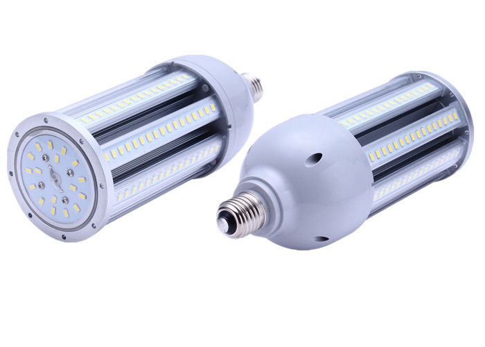 2700K -通りのポストの上のための 6500K の外部 45W 277V 360 LED のトウモロコシの球根