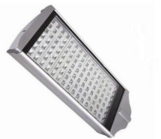 142 W 13500lm はスポーツ区域のための白い LED の街路照明の据え付け品 IP65 を暖めます